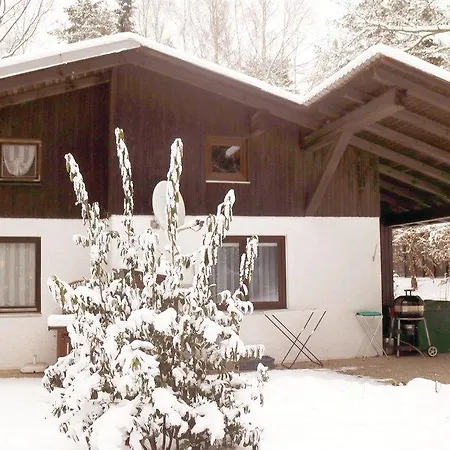 Three-bedroom Holiday In Roding Ot * Neubäu